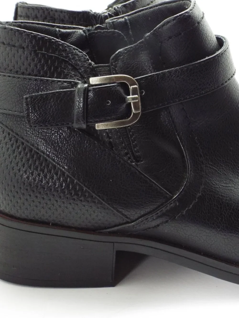 Black Women's BareTraps Ankle Boots